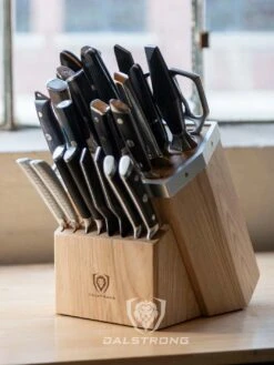 Universal Knife Block | 23 Slots | Dalstrong © -Dalstrong 1065x1420 2963 1080x 9615d990 555e 4aae be0a 25ec21a35638
