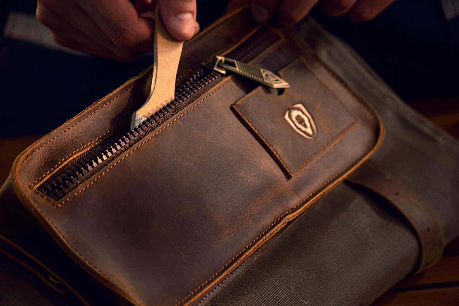 12oz Heavy Duty Canvas & Leather | Army Green | Nomad Knife Roll | Dalstrong © 10 12oz Heavy Duty Canvas & Leather | Army Green | Nomad Knife Roll | Dalstrong © - Image 8