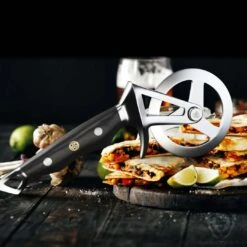 Pizza Wheel & Cutter | "The Orbit Razor" | Dalstrong © 22 Pizza Wheel & Cutter | "The Orbit Razor" | Dalstrong © -Dalstrong Orbit Razor Pizza Wheel STOCK1 Square v01