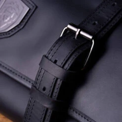 Midnight Black | Full Grain Leather | Vagabond Knife Roll | Dalstrong © -Dalstrong d3